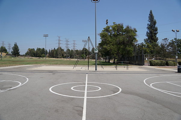 Northridge.Rec.BBall.Ext.10