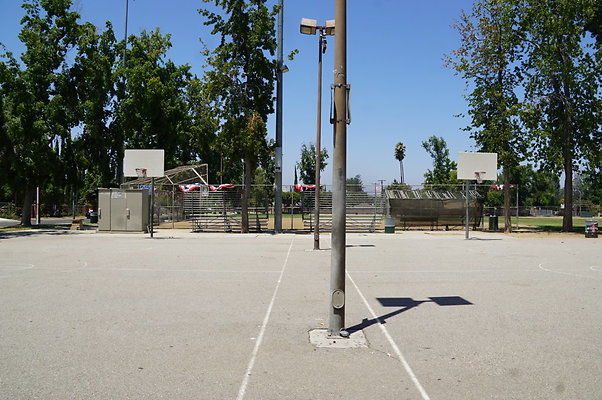 Tarzana.Rec.Cntr.BBall.Court.21