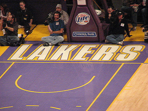 Staples Center.BBall.Court.Pixx03