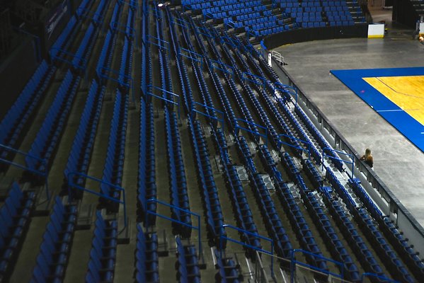 58.CBBank.Arena.Ontario