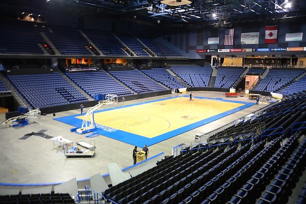 44.CBBank.Arena.Ontario