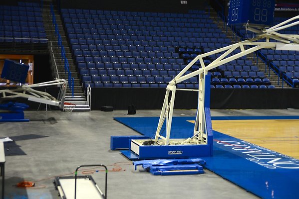 40.CBBank.Arena.Ontario