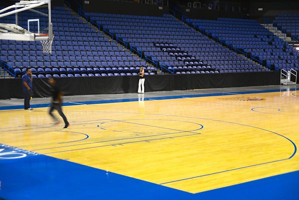 41.CBBank.Arena.Ontario