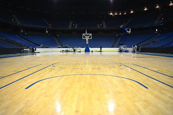 29.CBBank.Arena.Ontario