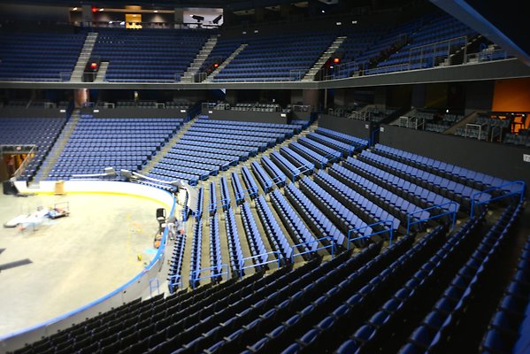 66.CBBank.Arena.Ontario