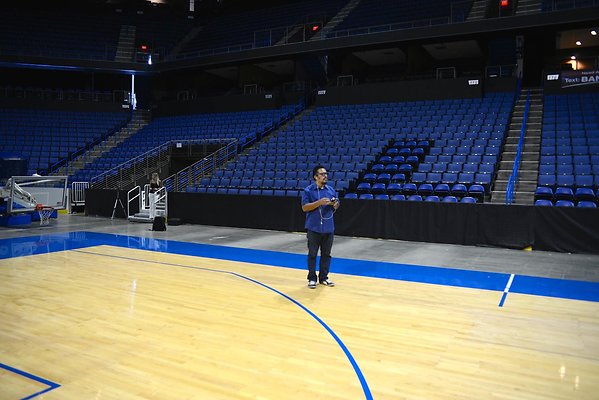 36.CBBank.Arena.Ontario