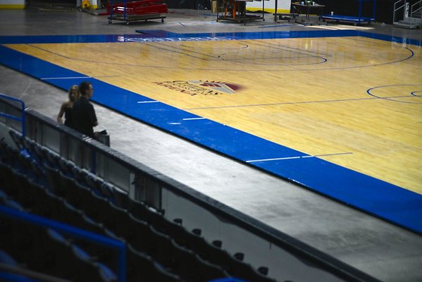 73.CBBank.Arena.Ontario