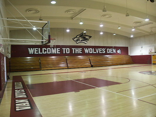 Van.Nuys.HS.Gym.07
