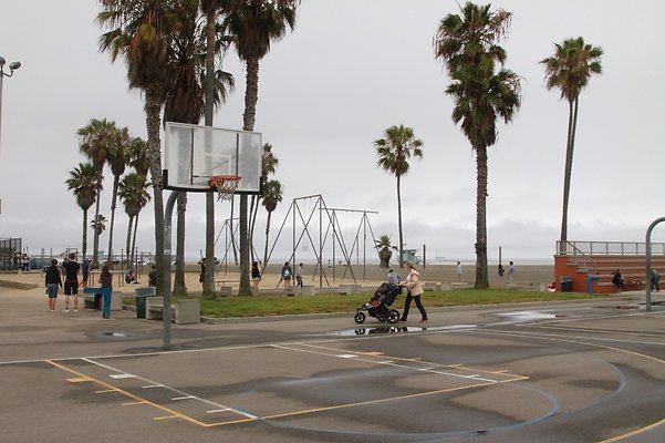 Venice.Beach.BB.Courts.38