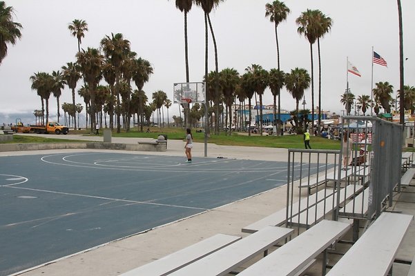 Venice.Beach.BB.Courts.20