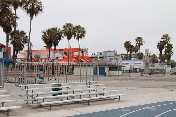 Venice.Beach.BB.Courts.18