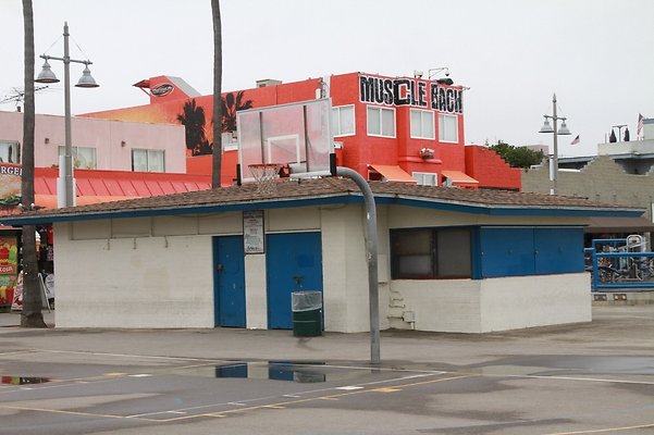 Venice.Beach.BB.Courts.37