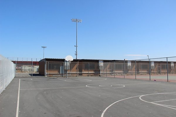 res Lawndale HS-8-013-SBL 111