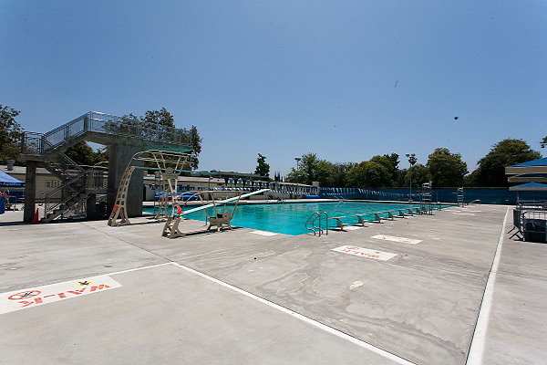 Van Nuys.SO.Park Pool11