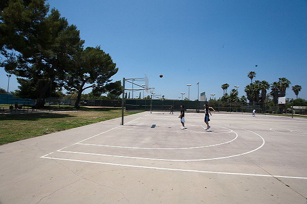 Van Nuys.SO.Park Basket Ball Ex. Courts03