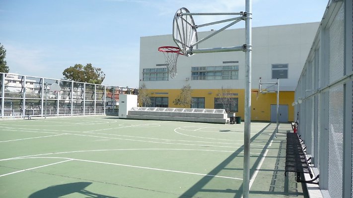Young Oak Kim Academy.LAUSD 3-P1210897