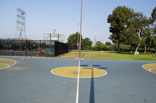 Baldwin.Hills.Rec.BBall.Ext.30