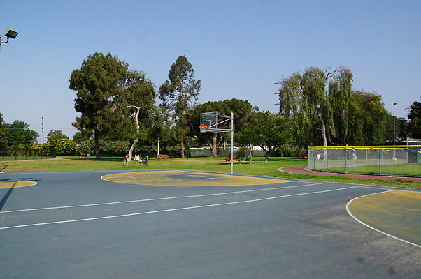 Baldwin.Hills.Rec.BBall.Ext.14