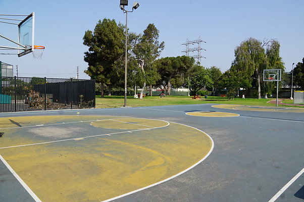 Baldwin.Hills.Rec.BBall.Ext.59