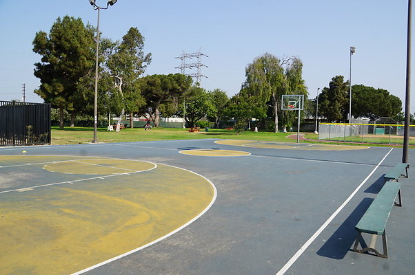 Baldwin.Hills.Rec.BBall.Ext.60
