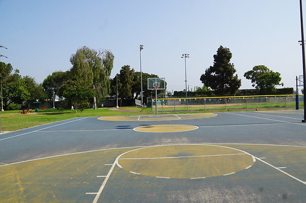 Baldwin.Hills.Rec.BBall.Ext.54