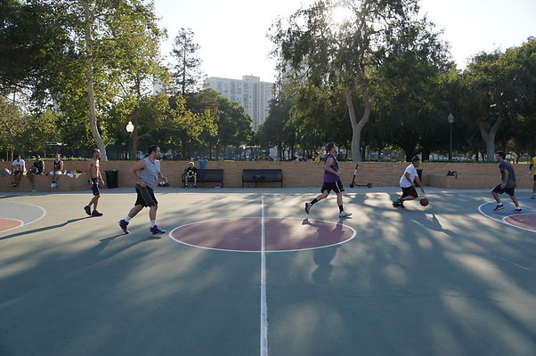 Roxbury.Park.BH.BBall.Ext.24