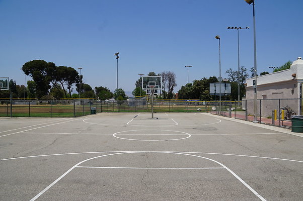 Reseda.Rec.BBall.Court.Ext.02