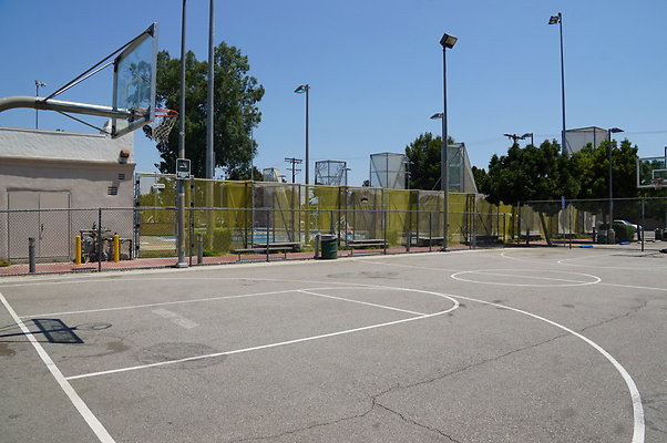 Reseda.Rec.BBall.Court.Ext.39