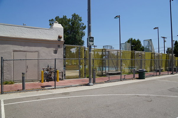 Reseda.Rec.BBall.Court.Ext.24