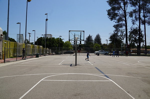 Reseda.Rec.BBall.Court.Ext.37