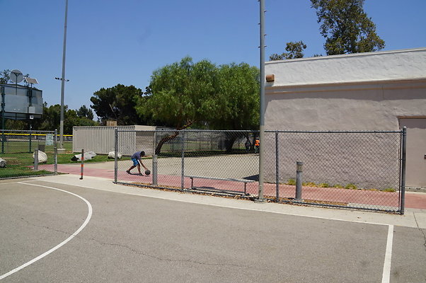 Reseda.Rec.BBall.Court.Ext.32
