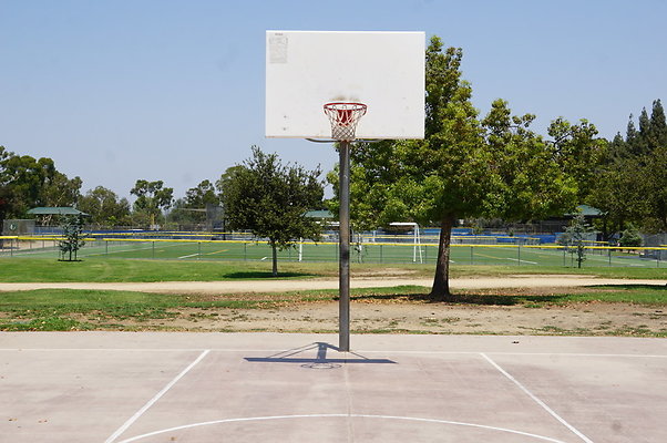 Van.Nuys.SO.BBall.Ext14