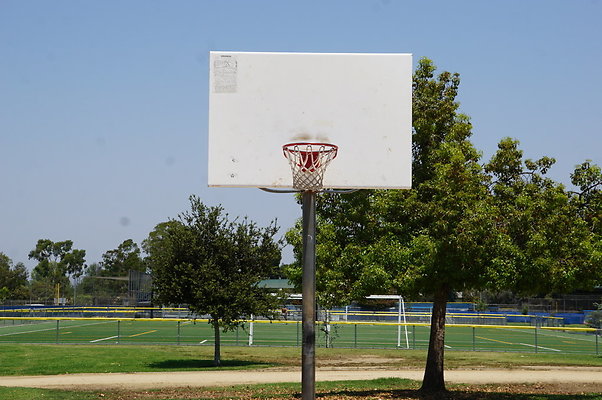 Van.Nuys.SO.BBall.Ext15