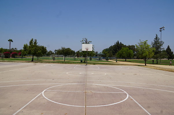 Van.Nuys.SO.BBall.Ext41