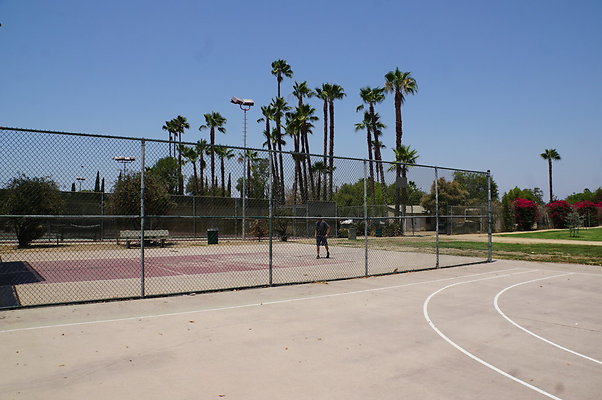 Van.Nuys.SO.BBall.Ext10