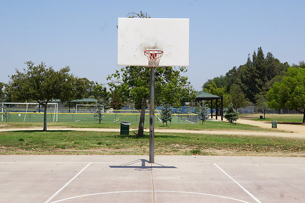 Van.Nuys.SO.BBall.Ext32