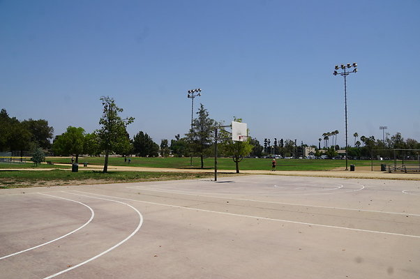 Van.Nuys.SO.BBall.Ext12