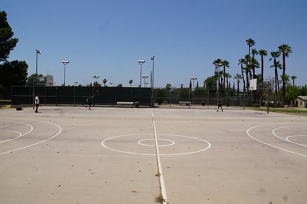Van.Nuys.SO.BBall.Ext26