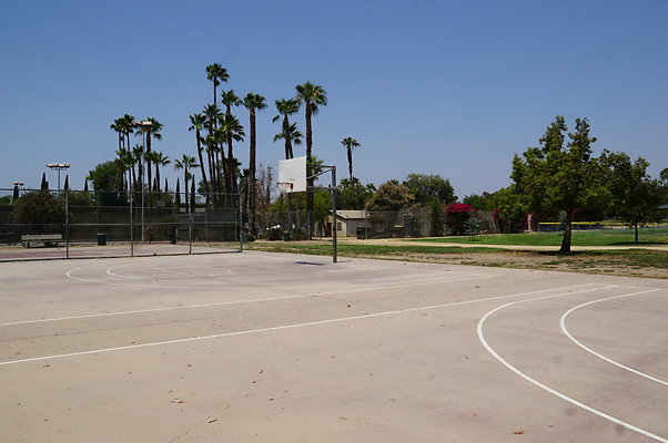 Van.Nuys.SO.BBall.Ext28