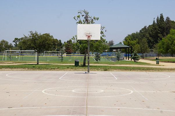 Van.Nuys.SO.BBall.Ext44