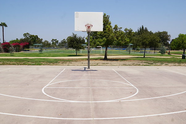 Van.Nuys.SO.BBall.Ext13
