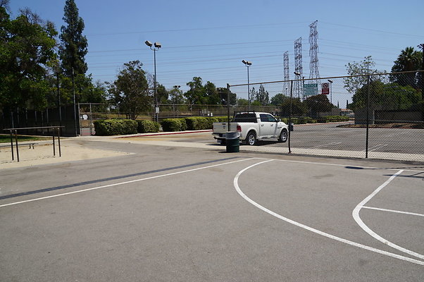 Northridge.Rec.BBall.Ext.23