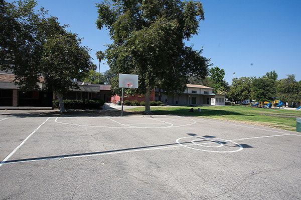 VALLEY PLAZA PARK BASKETBALL 061312006