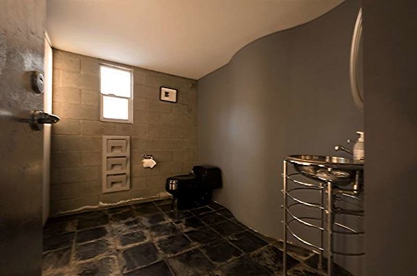 10352 bath3