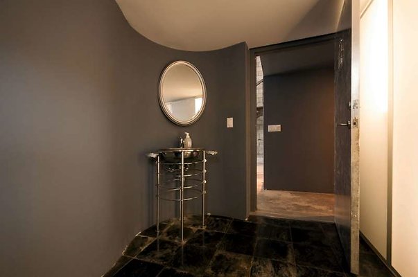 10352 bath4