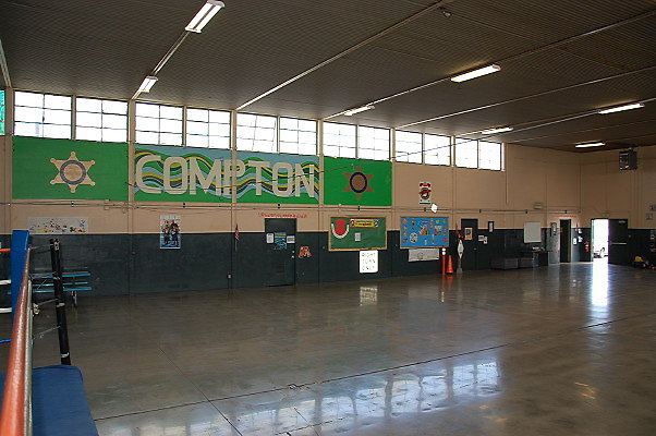 Compton YAL Boxing Gym18