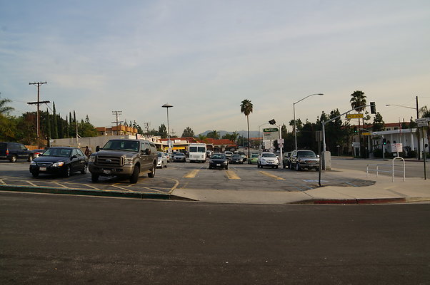 Cordons.Market.Glendale.Montrose10