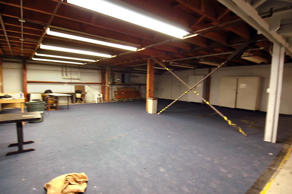 16 Warehouse-014
