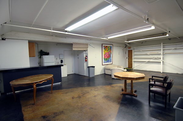 16 Warehouse-017