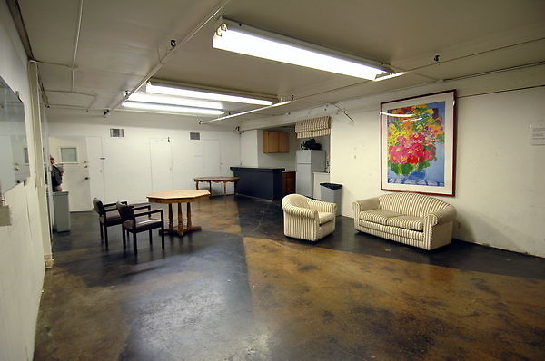 16 Warehouse-016